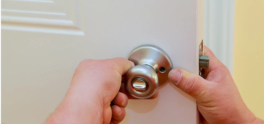 After-hours Locksmith For Lock And Key Installation in Northbrook, IL