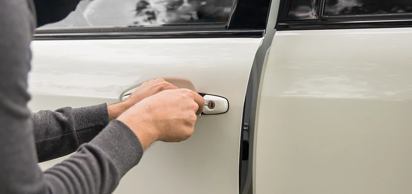 Unlock Car Door Service in Northbrook, IL