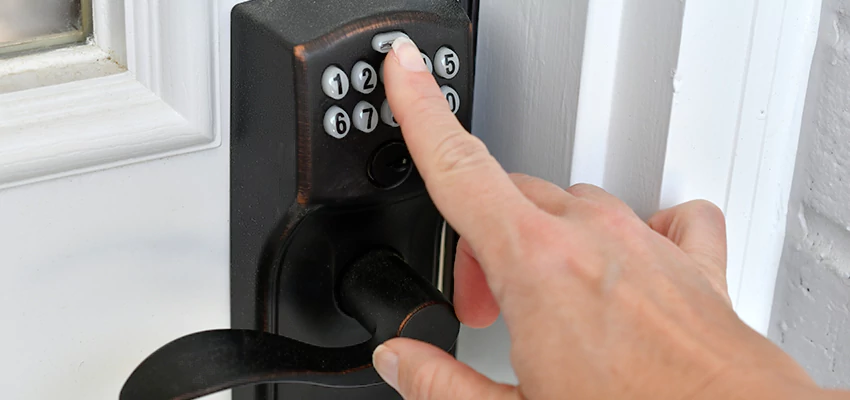 High Security Digital Door Lock in Northbrook, Illinois