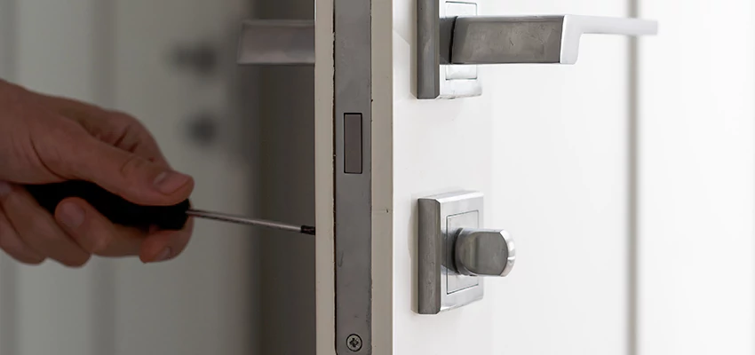 Key Programming Locksmith Open Now in Northbrook, Illinois